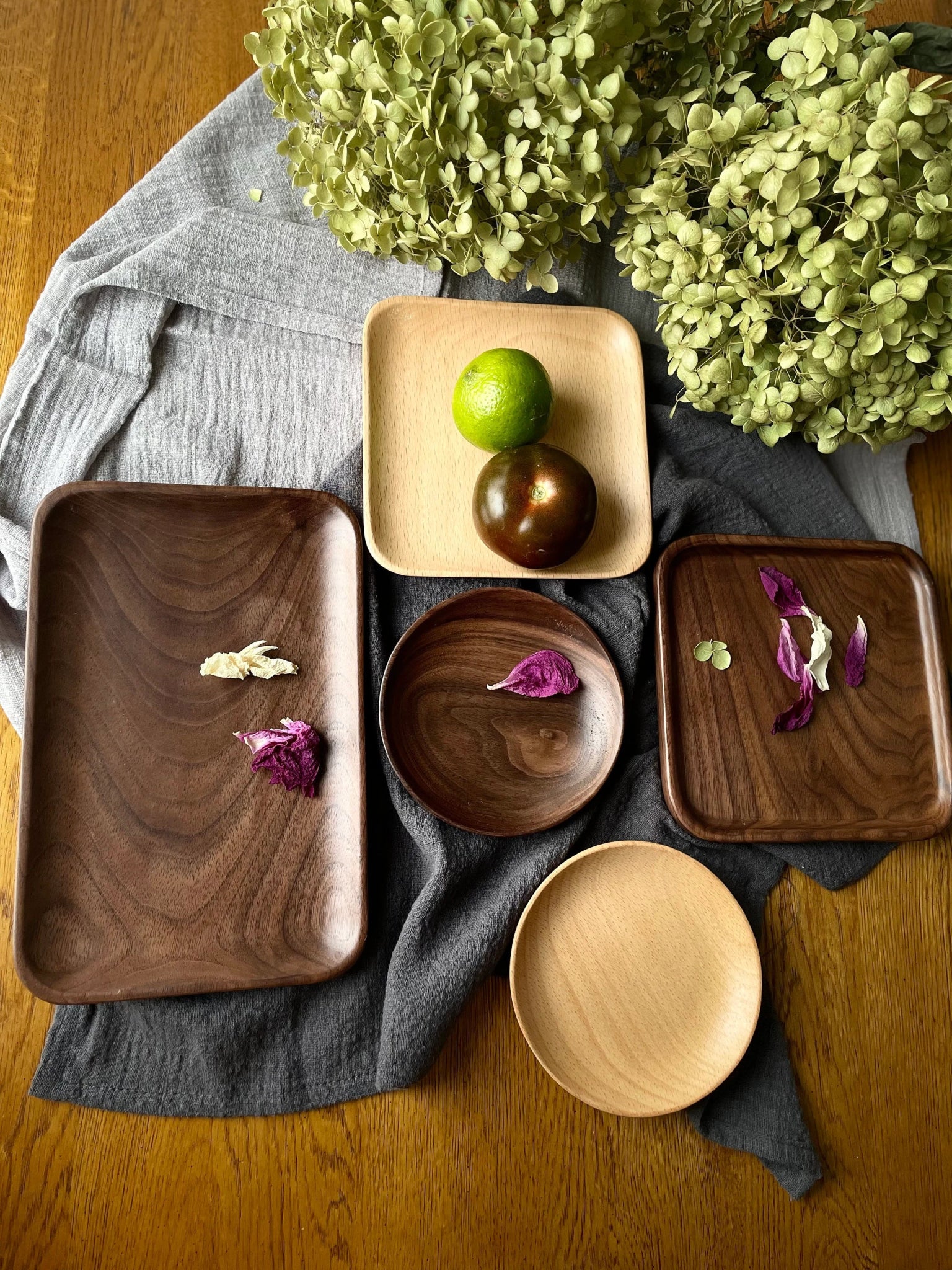 Beech & Walnut Wood Dining Plates – Minimalist Japanese Style Tableware, Round, Square & Rectangular - Simplidecor