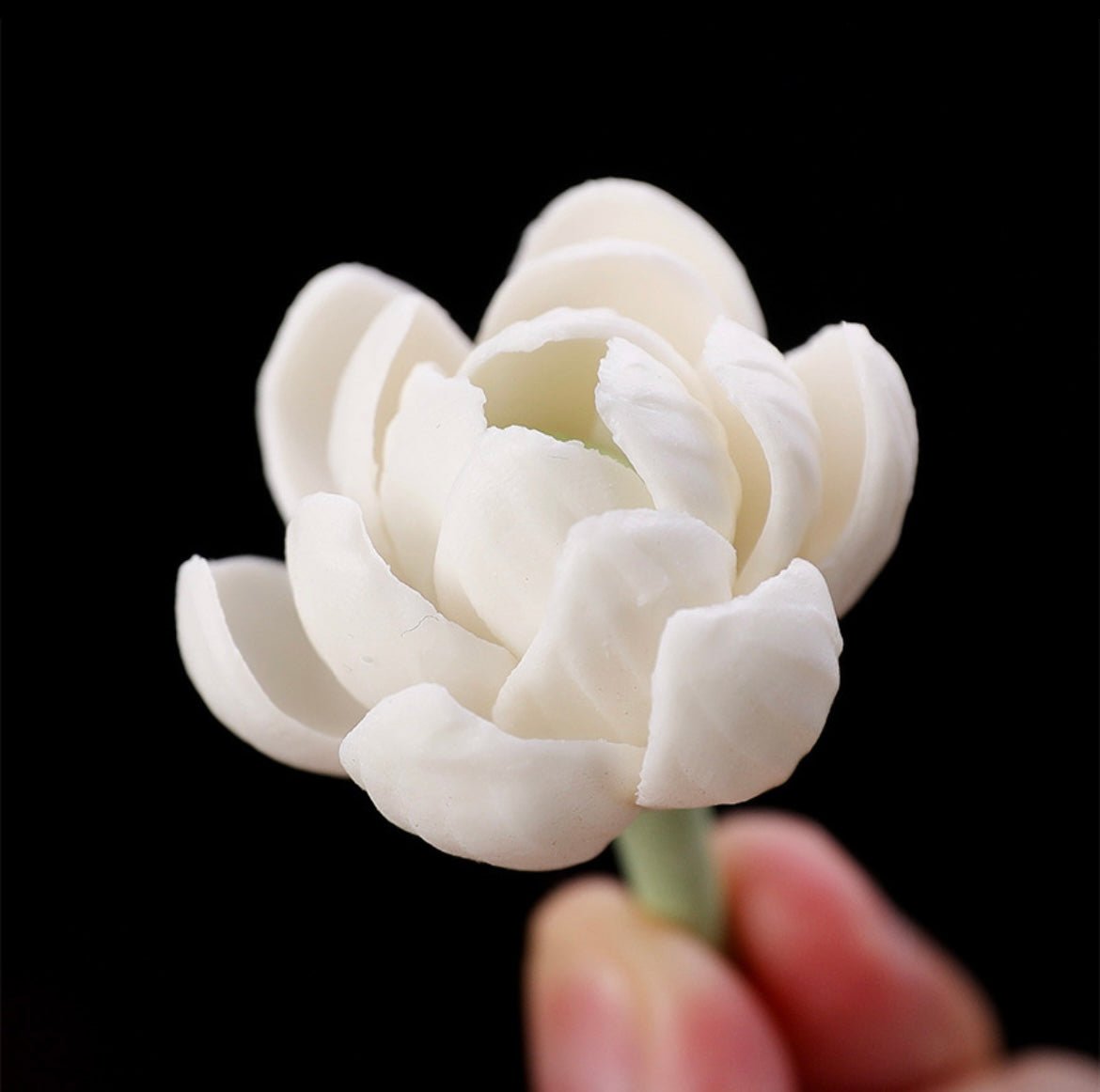 Elegance in Bloom: Handcrafted Ceramic Incense Holders with White Magnolia and Jasmine – Petite Treasures for Tranquil Spaces and Thoughtful Gifts - Simplidecor
