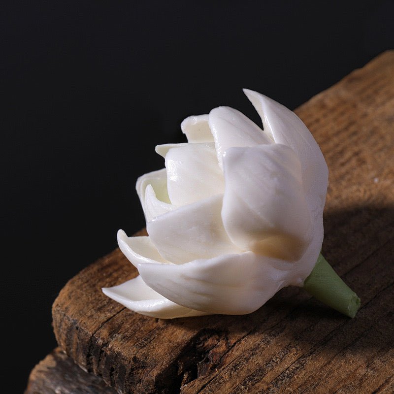 Elegance in Bloom: Handcrafted Ceramic Incense Holders with White Magnolia and Jasmine – Petite Treasures for Tranquil Spaces and Thoughtful Gifts - Simplidecor