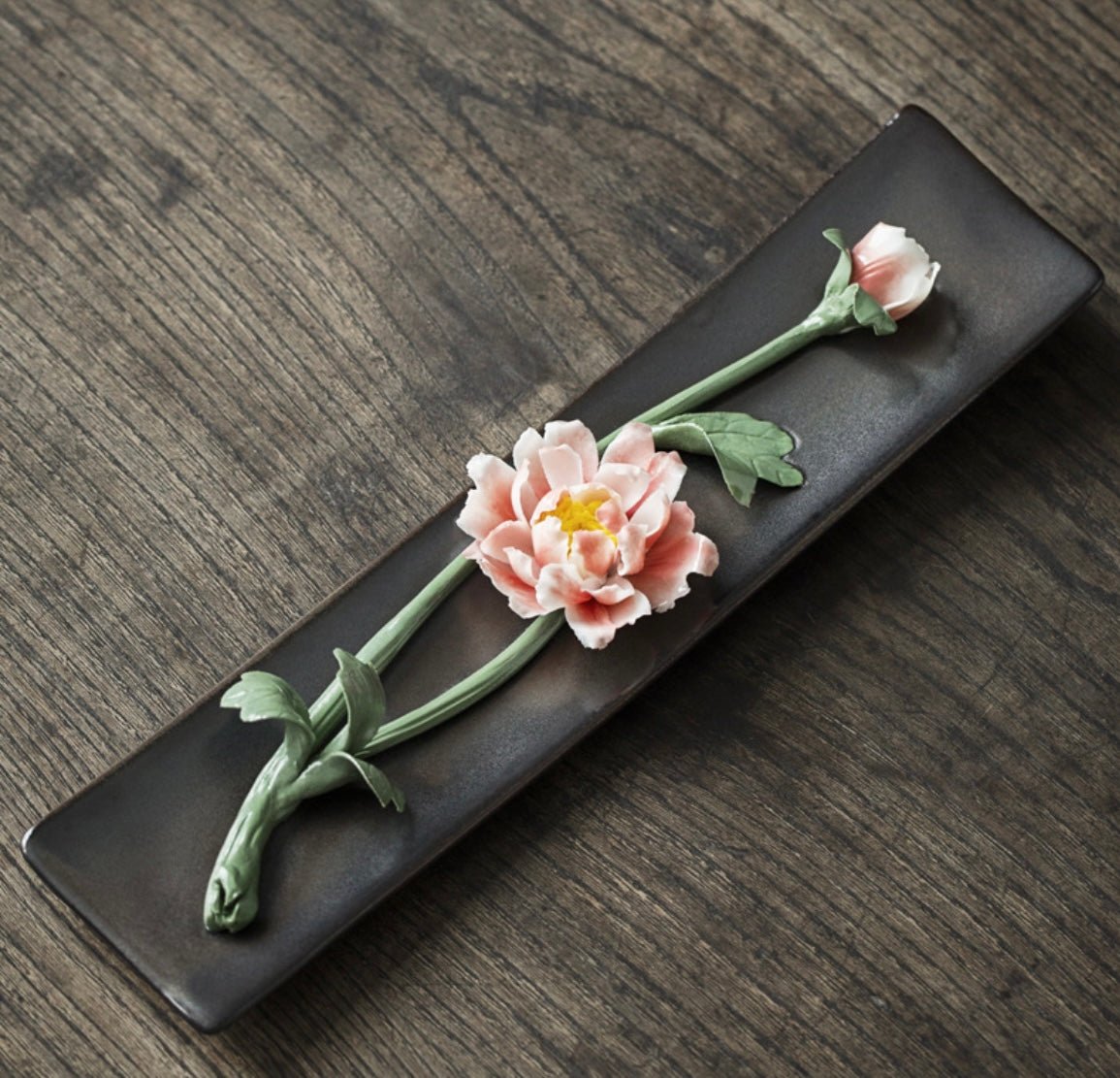 Elegance in Bloom: Handcrafted Ceramic Incense Tray with White Narcissus, Pink Peony, or Red Plum Blossom – Perfect Home Accent and Thoughtful Gift for Yoga Enthusiasts - Simplidecor