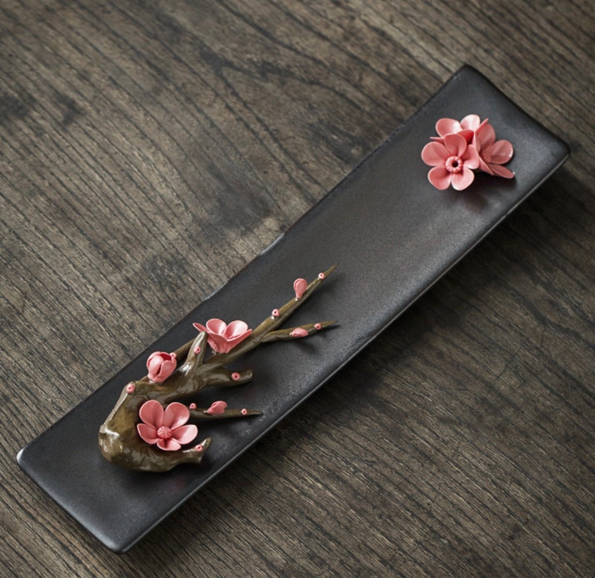 Elegance in Bloom: Handcrafted Ceramic Incense Tray with White Narcissus, Pink Peony, or Red Plum Blossom – Perfect Home Accent and Thoughtful Gift for Yoga Enthusiasts - Simplidecor