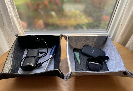 Elevate Your Workspace with our Button - Assembled Felt Desktop Storage Box: Clever Design in Light and Dark Gray, Concealed Pocket for Cards and Keys. Simplify and Organize with Ease! - Simplidecor