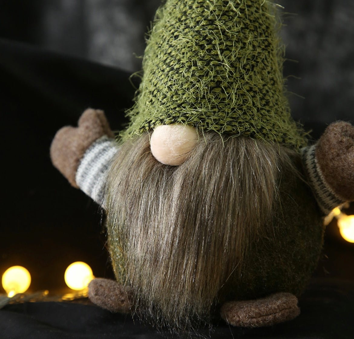 Forest Series Green Felt Gnome – Unique Christmas Decor & Gift for Kids, Whimsical Holiday Decoration - Simplidecor