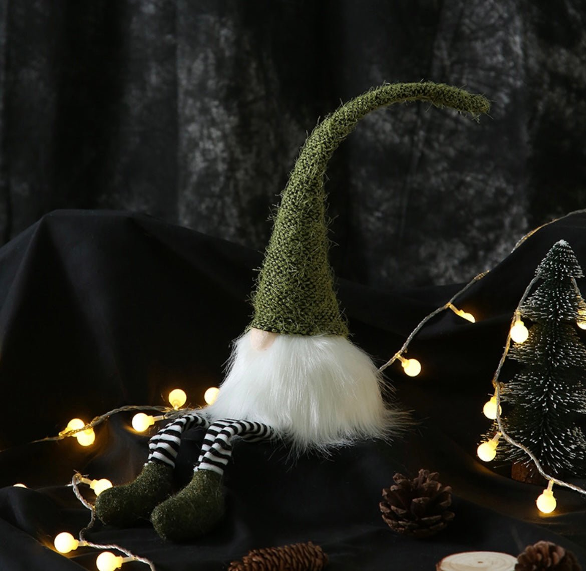 Forest Series Green Felt Gnome – Unique Christmas Decor & Gift for Kids, Whimsical Holiday Decoration - Simplidecor
