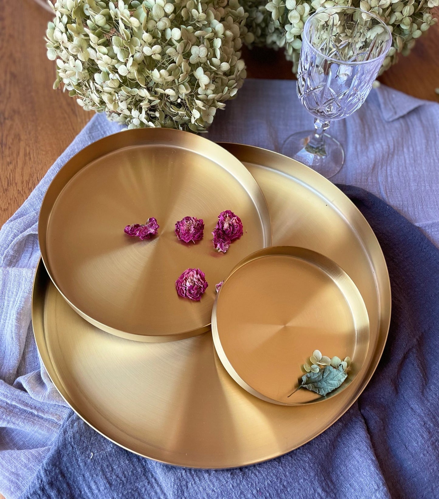 Gold Stainless Steel Tray - Ideal for Festive Decor and Desktop Display, Stylish Home Decor with Organizational Functionality. Unique Housewarming and Holiday Gift. - Simplidecor