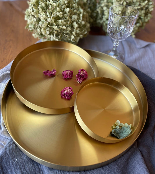 Gold Stainless Steel Tray - Ideal for Festive Decor and Desktop Display, Stylish Home Decor with Organizational Functionality. Unique Housewarming and Holiday Gift. - Simplidecor