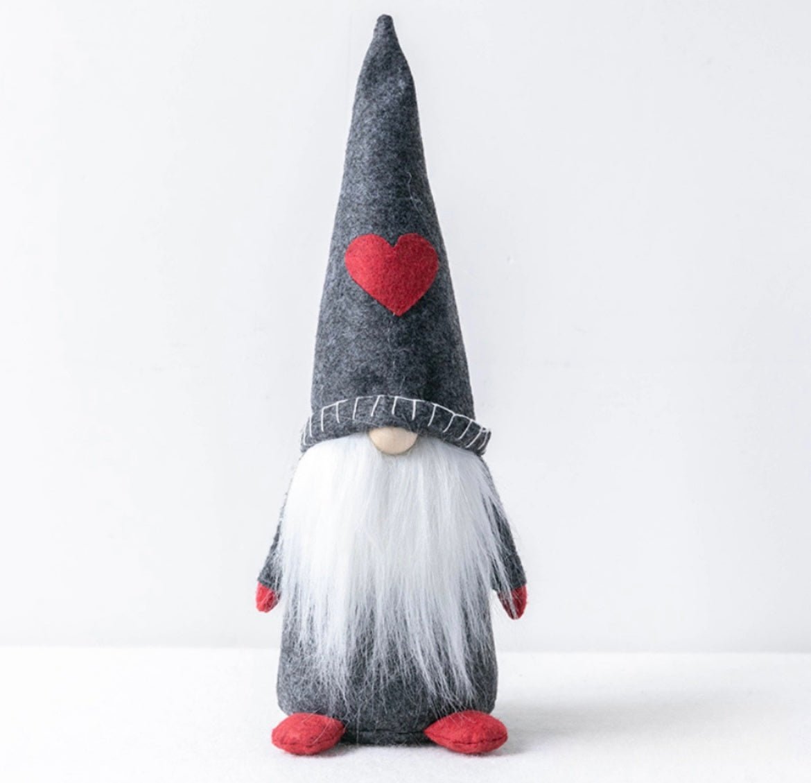 Handcrafted Gnome Series: Nordic Style Varieties for Ideal Christmas Gifts and Festive Scene Decor - Simplidecor