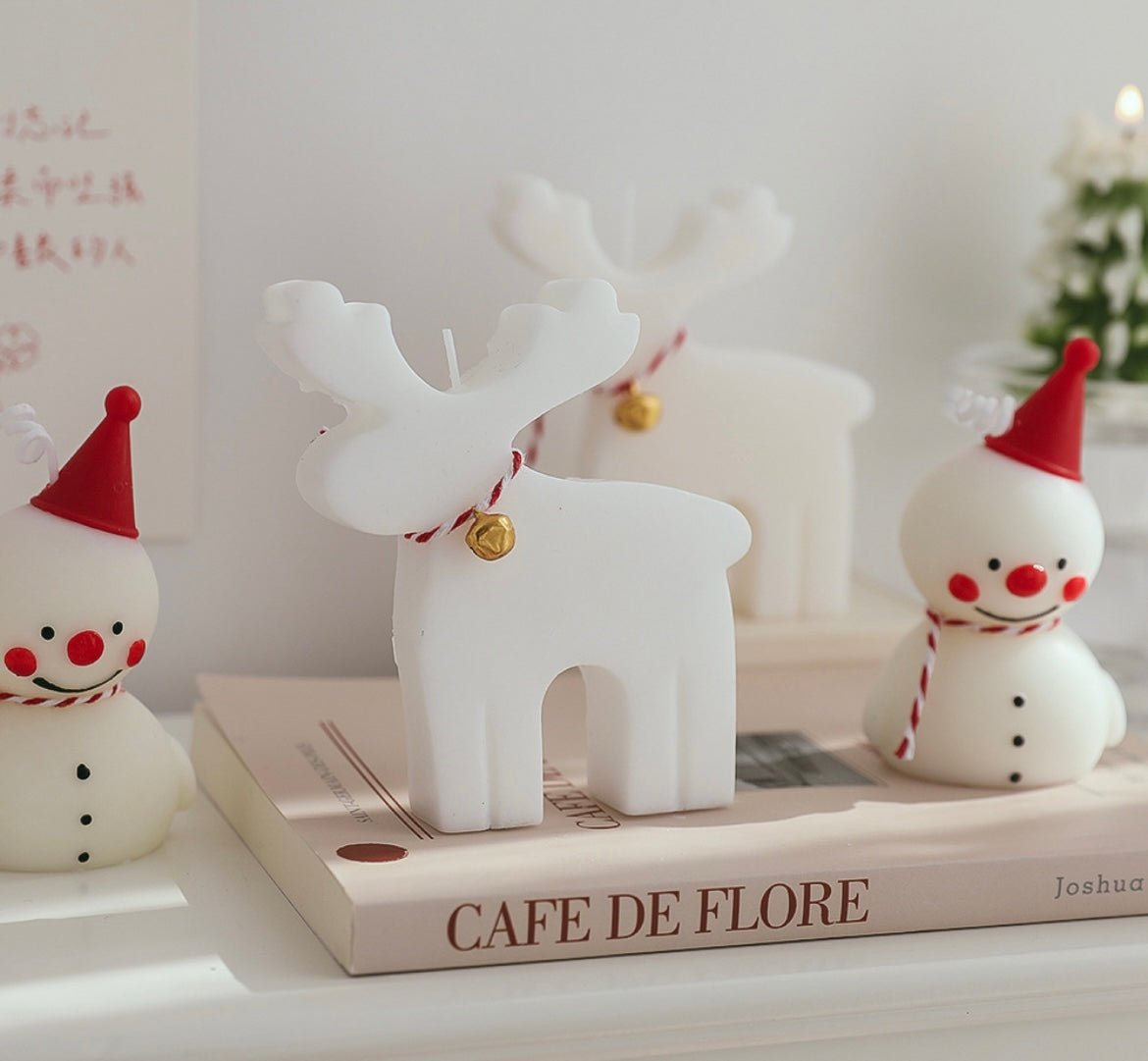 Handmade Christmas Candles: Adorable Snowman, White Reindeer, and Red - Nosed Reindeer Designs for Festive Joy and Perfect Holiday Gifting! - Simplidecor