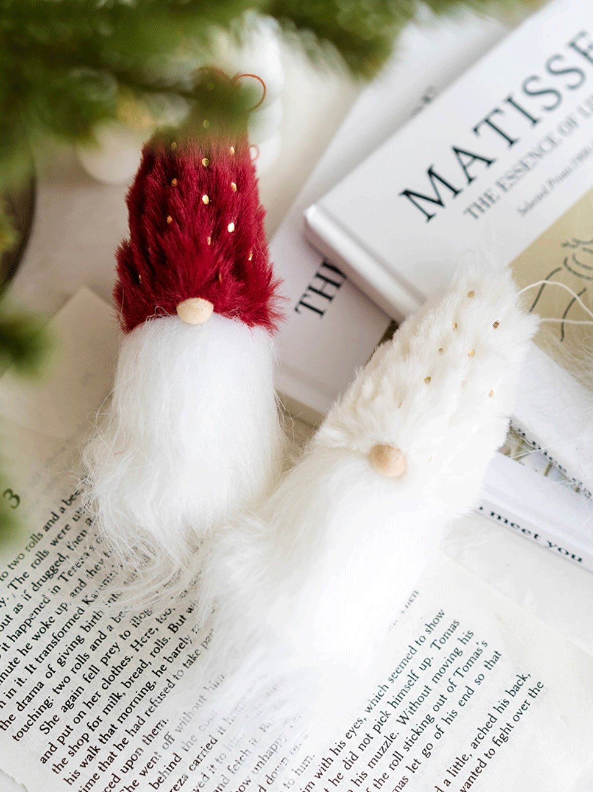 Handmade gnomes - delightful companions meticulously crafted for charm. These cute and unique designs make them the perfect whimsical addition to your space or ideal as a distinctive and charming gift - Simplidecor