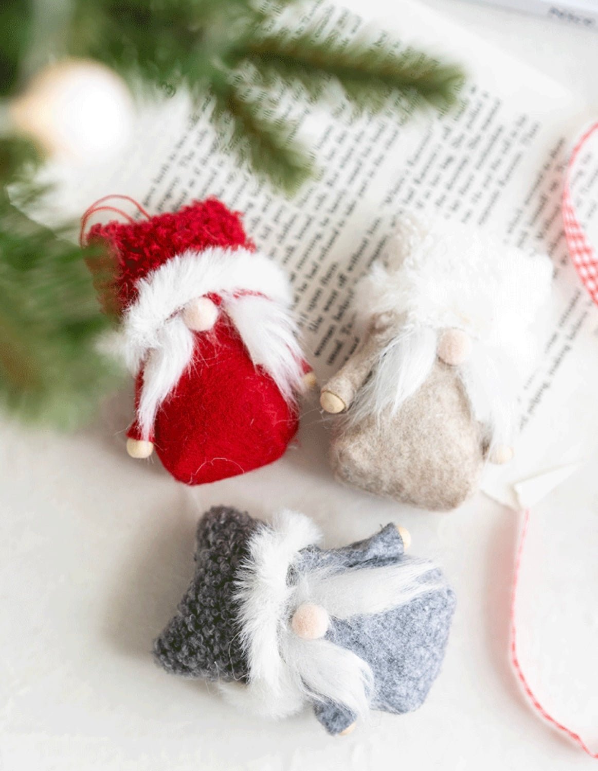Handmade Gnomes: Whimsical Felt and Knitted Creations for Festive Joy and Childlike Wonder - Simplidecor