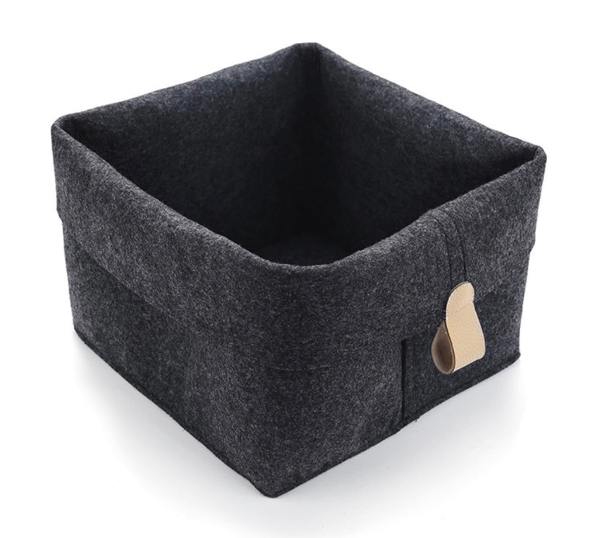 Modern Felt Storage Basket: Minimalist Foldable Organization for Home and Office in Dark Grey and Light Grey | Stylish, Convenient, and Perfect for Everyday Items! - Simplidecor