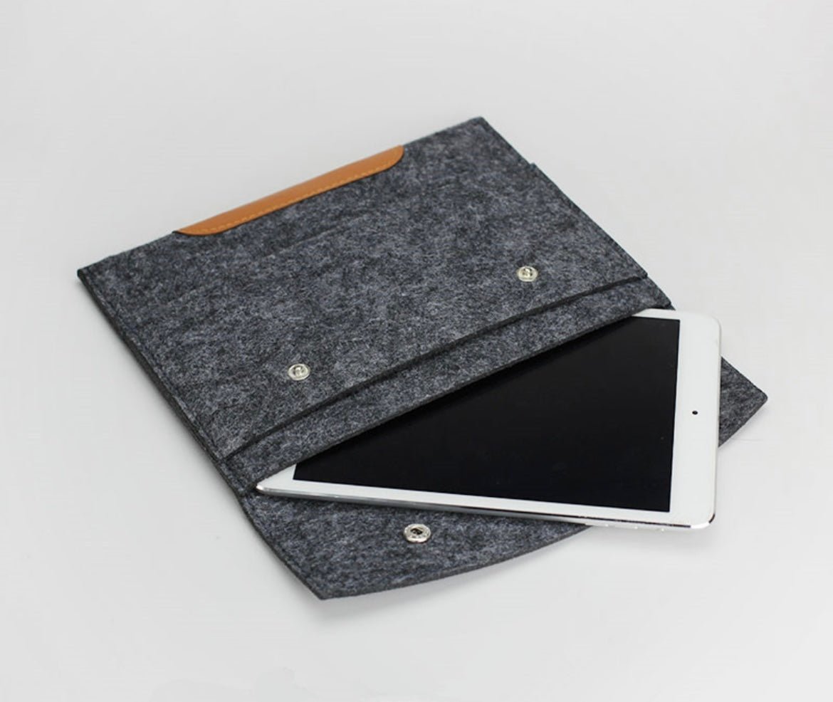 Organize in Style: Felt Storage Pouch for Documents and IDs in Light or Dark Gray. A Stylish Gift for Tidy Living! - Simplidecor