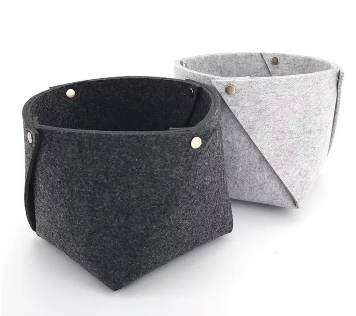 Simplify Your Space with Button - Assembled Felt Storage Basket: Minimalist Design in Light and Dark Gray. Easy Assembly for Tidy Desktops. Effortless Style and Convenience for Home Organization! - Simplidecor