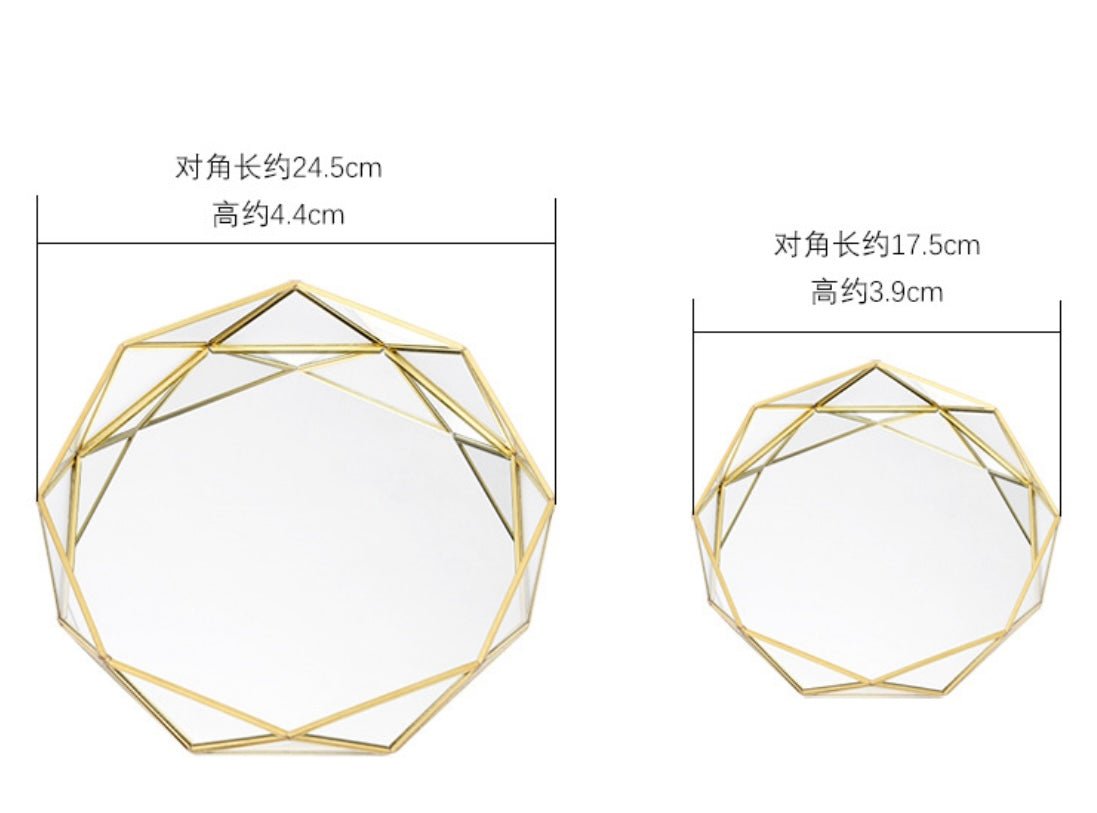Sophisticated Glass and Gold Polygon Storage Tray: A Minimalist Statement for Modern Living - Simplidecor