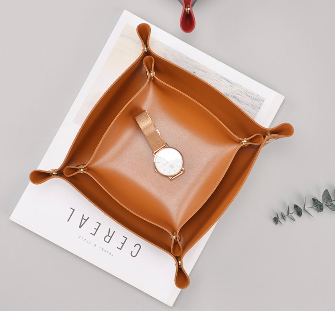 Stylish Desktop Organizer Box: Leather Exterior, Gold Clasp, Perfect for Home Office Storage and a Thoughtful Gift for Him - Simplidecor